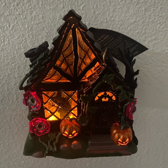 Bath and BodyWorks Witches Cottage Fragrance Plug-In - Picture 7 of 8